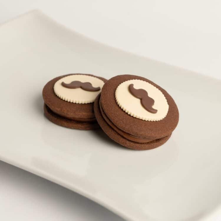 Alfajor Mostacho